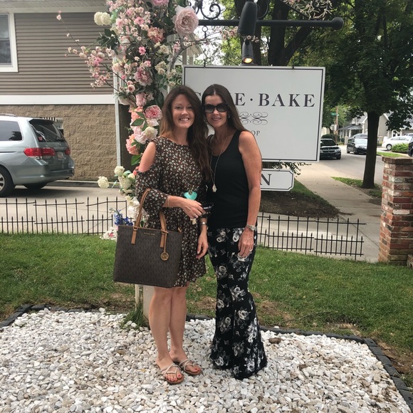 Meet your Posher, Kathi - Picture 2 of 8